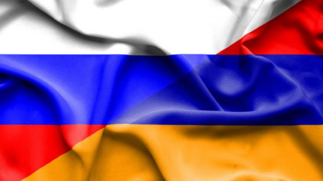 Армения и Русия спорят за камиони на границата